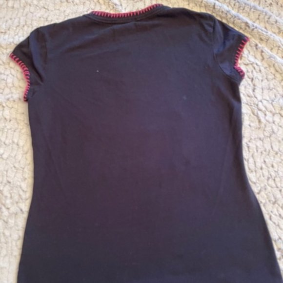 Cotton knit Double D top. Beautiful embellishment. - Picture 5 of 6